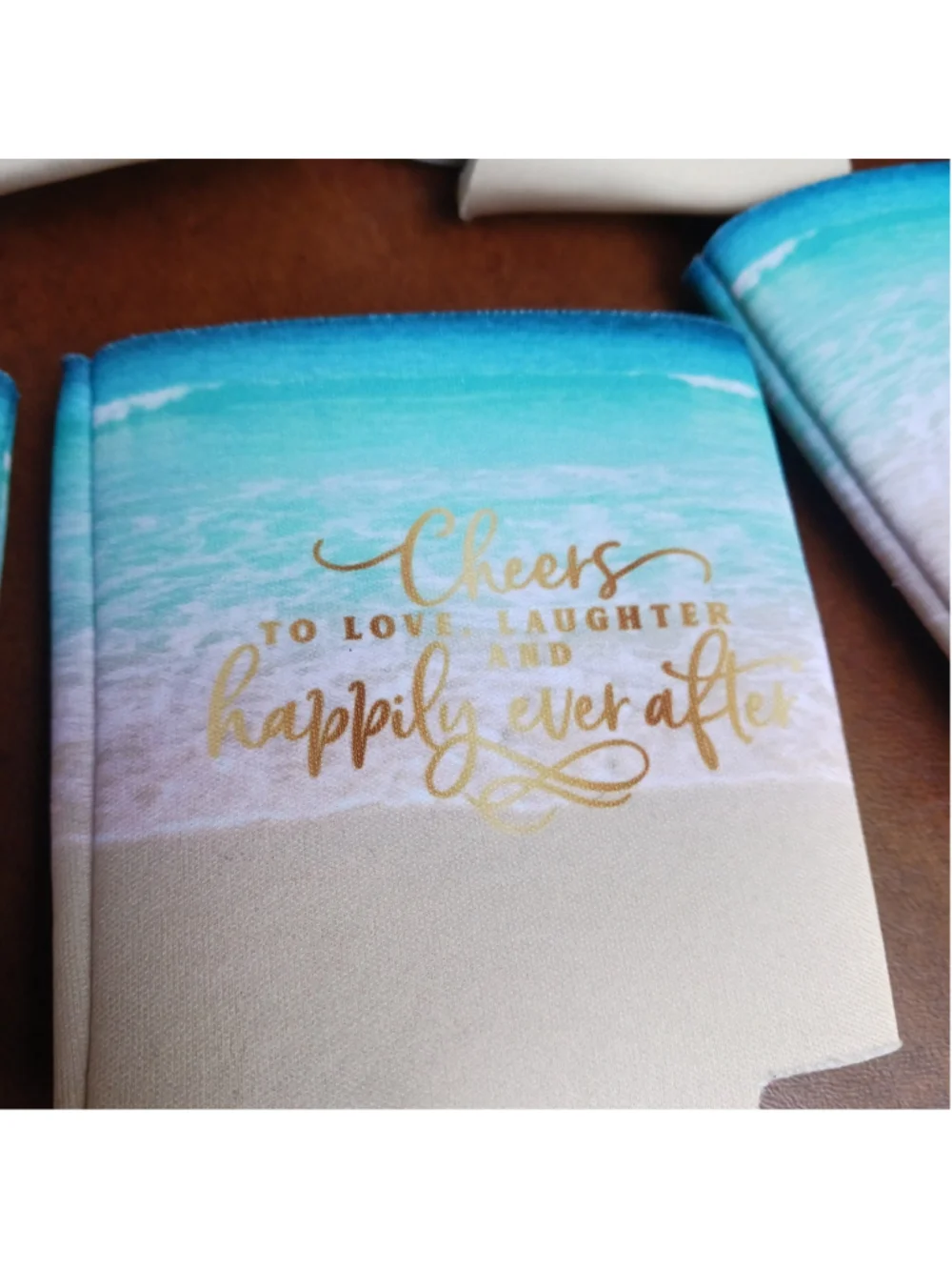 Unbranded beach theme